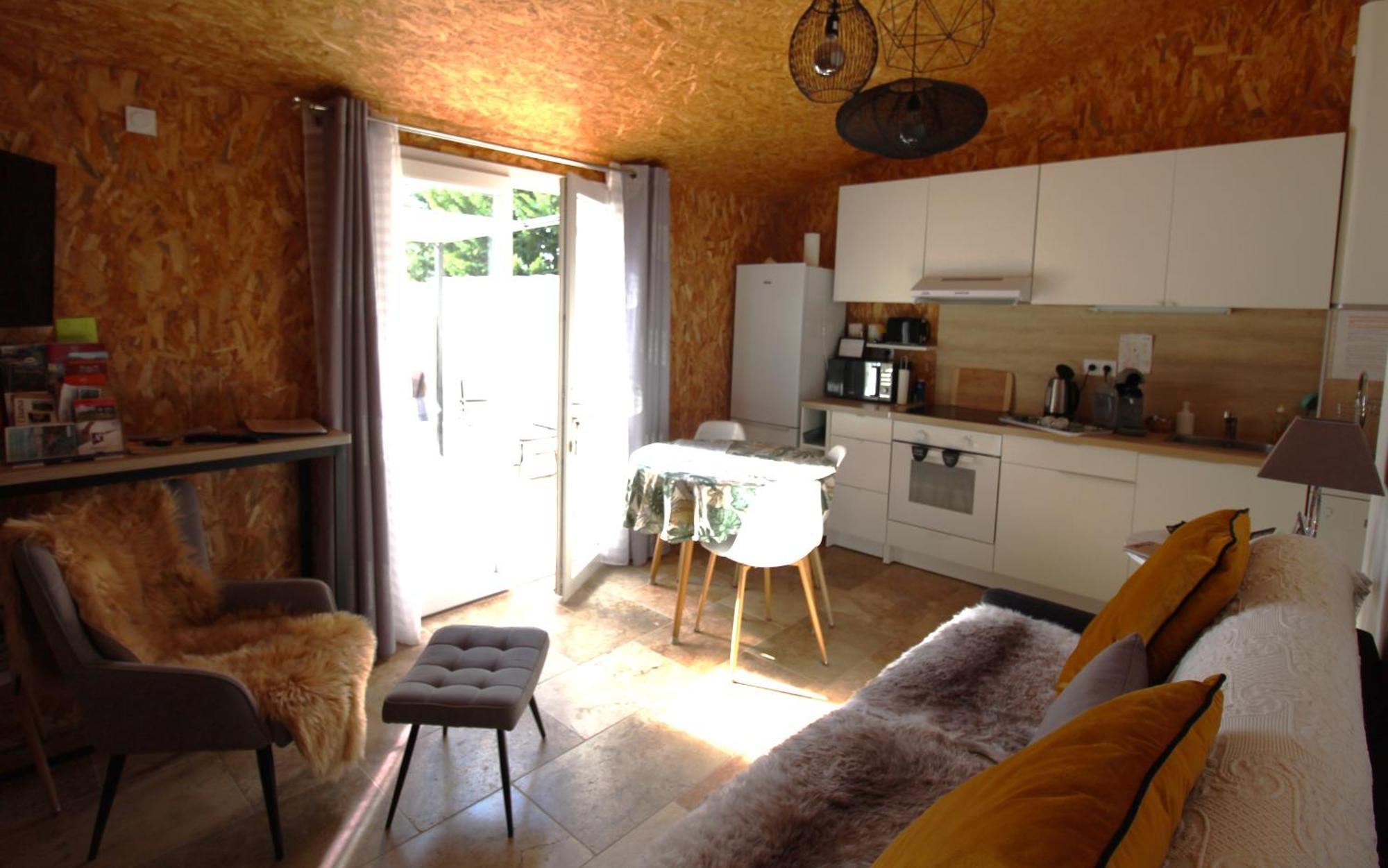 Les Bastidons De L'Isle - Le Saumane - 3 Etoiles Apartment Exterior photo